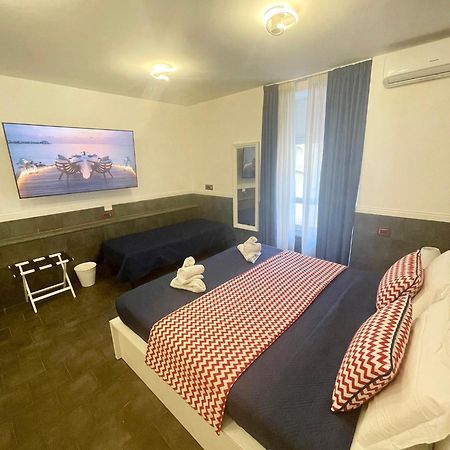 Yacht Club Angioino Otel Napoli Dış mekan fotoğraf