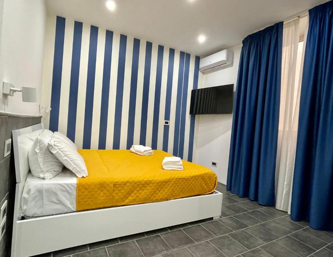 Yacht Club Angioino Otel Napoli Dış mekan fotoğraf