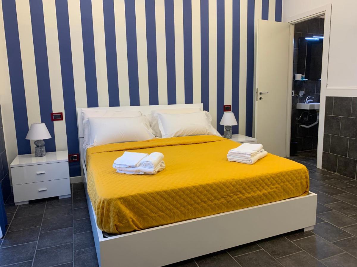 Yacht Club Angioino Otel Napoli Dış mekan fotoğraf