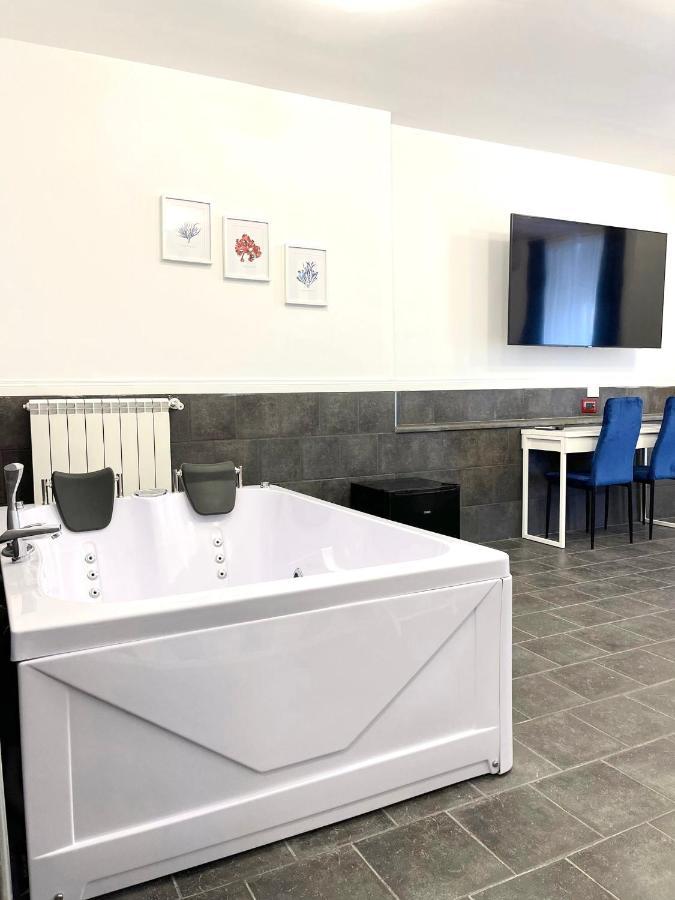 Yacht Club Angioino Otel Napoli Dış mekan fotoğraf