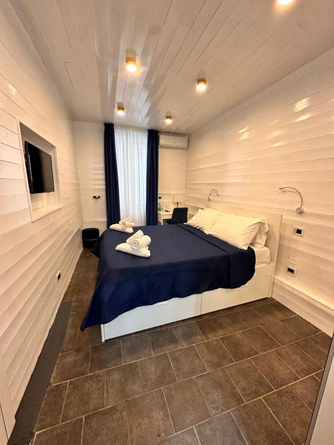 Yacht Club Angioino Otel Napoli Dış mekan fotoğraf