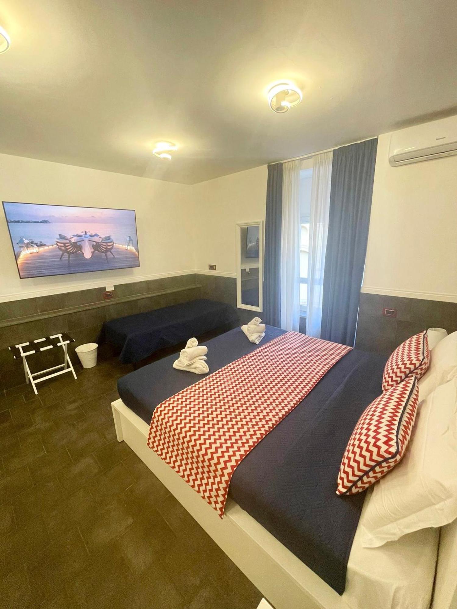 Yacht Club Angioino Otel Napoli Dış mekan fotoğraf